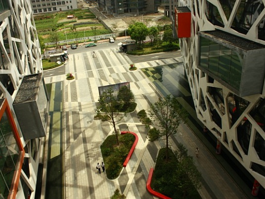 ���� Alibaba Group � �������